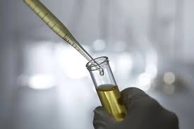 UNDERSTANDING THE ROLE OF ADDITIVES IN LUBRICATING OILS